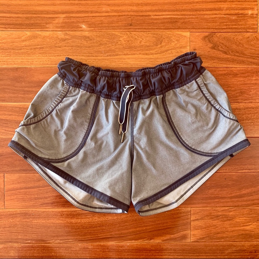 lululemon navy lounge Work It Out short, size 4